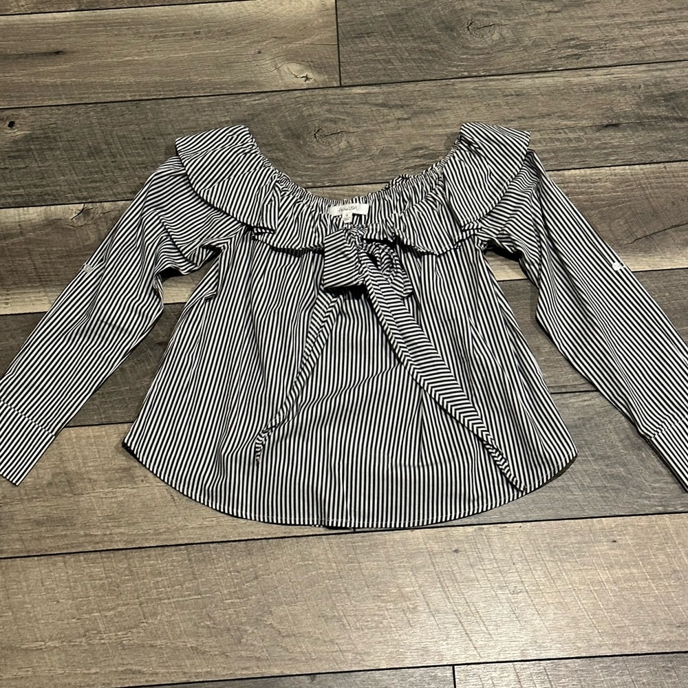 Ruffled Striped Off the Shoulder Blouse (S)